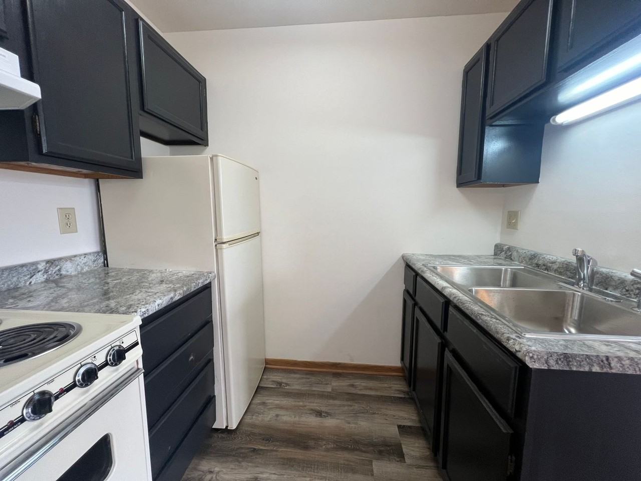 229 19th Ave Sw #24 - Photo 7 of 16