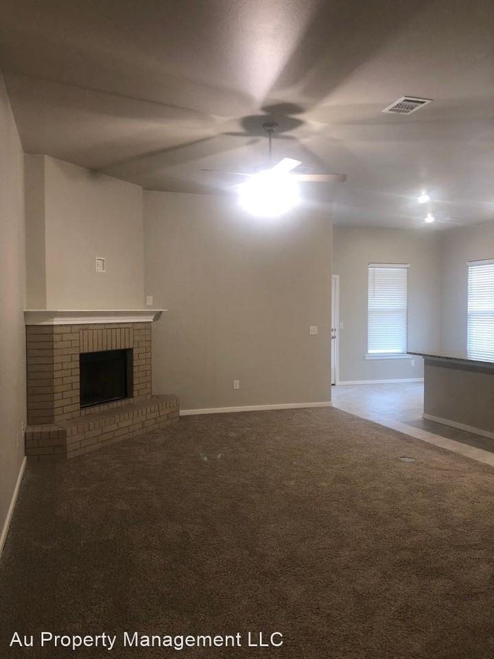 7907 7907 BELLAMY DR 7907 BELLAMY DR - Photo 3 of 31