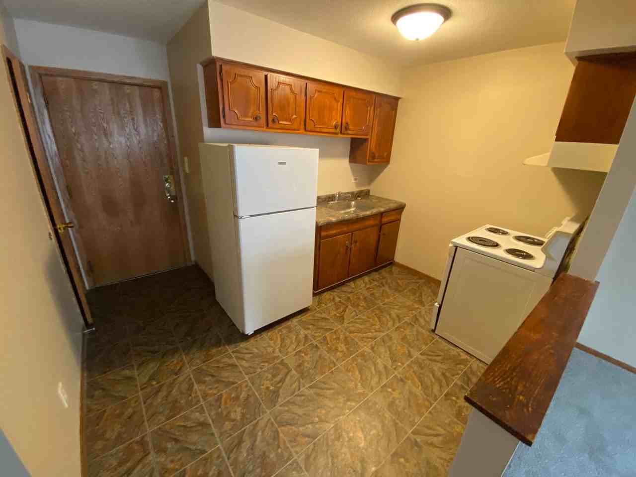 Hiawatha - Photo 3 of 14