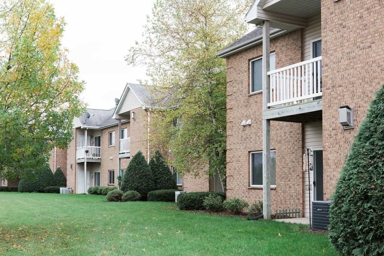 Kennedy Apartments 2 - Photo 2 of 16