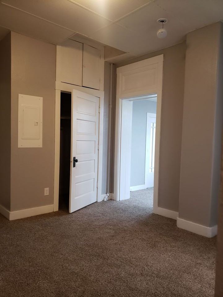 1 and 2 Bedrooms Available Now ! - Photo 4 of 24