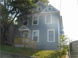 featured image of 611 N Perry St