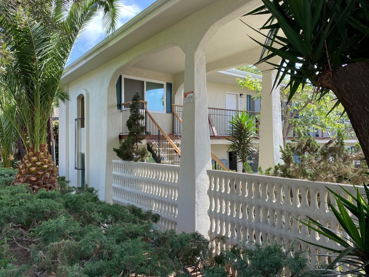 152- 1825 Chapala LLC - Photo 2 of 3