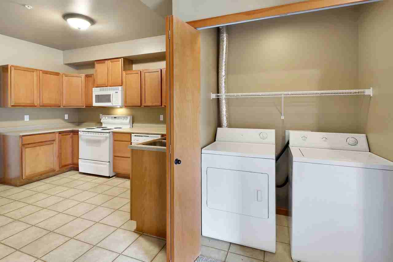 Stoneway Apartments - Photo 5 of 50