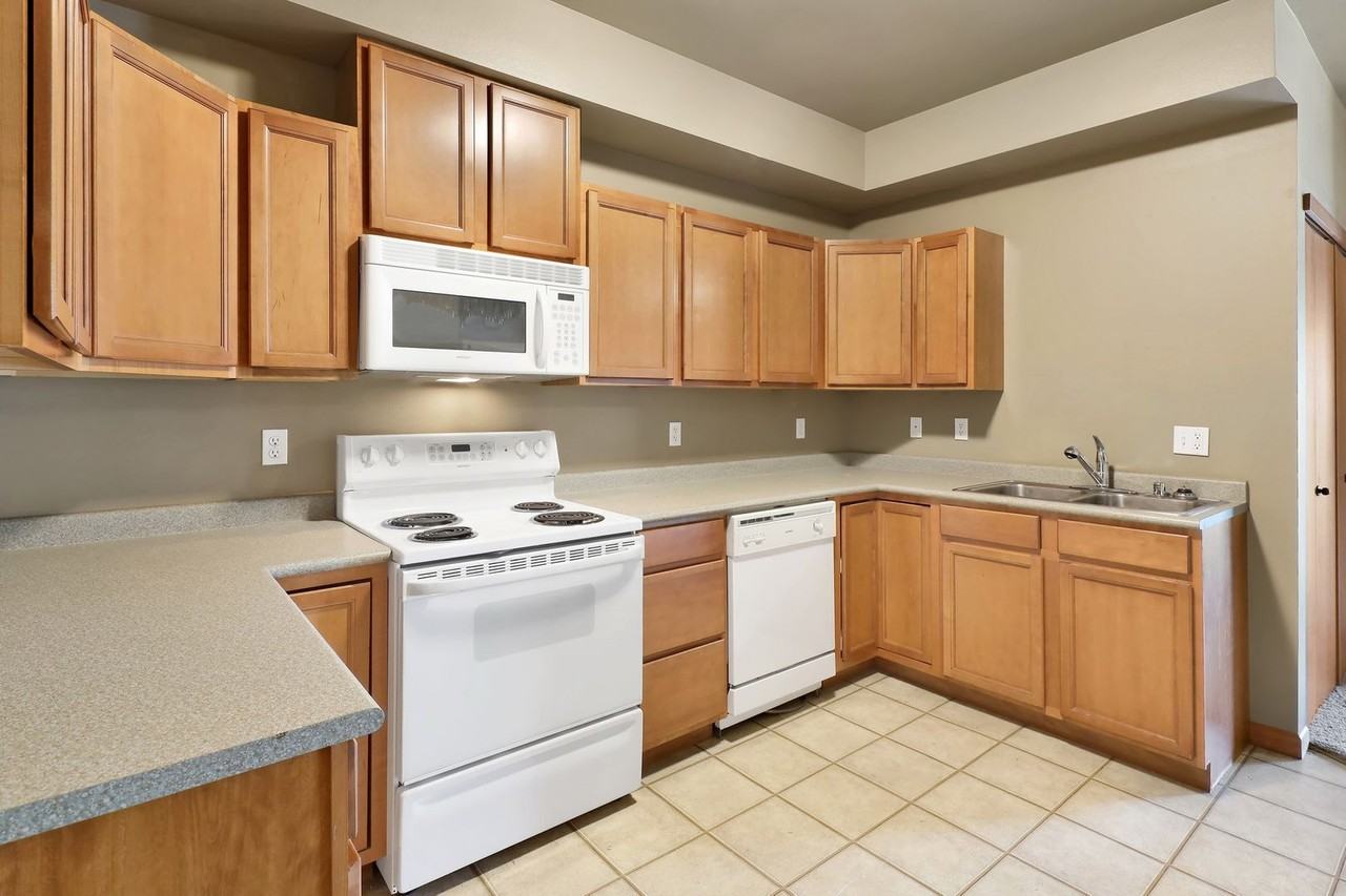 Stoneway Apartments - Photo 6 of 50