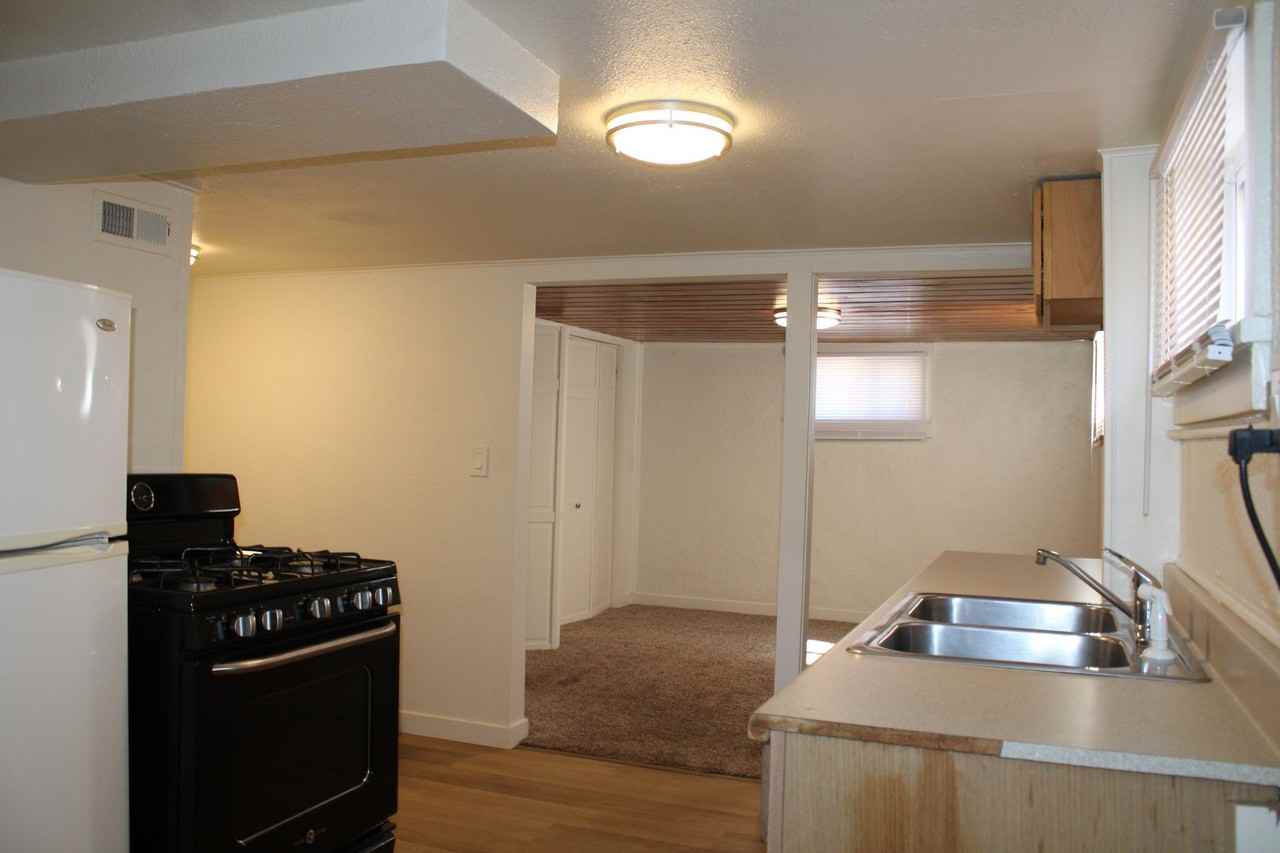 605 Acero Ave - Photo 3 of 12