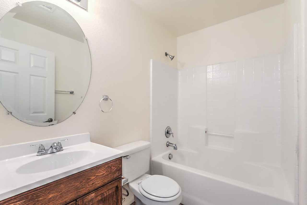 3127 North Walnut Road - Photo 2 of 12