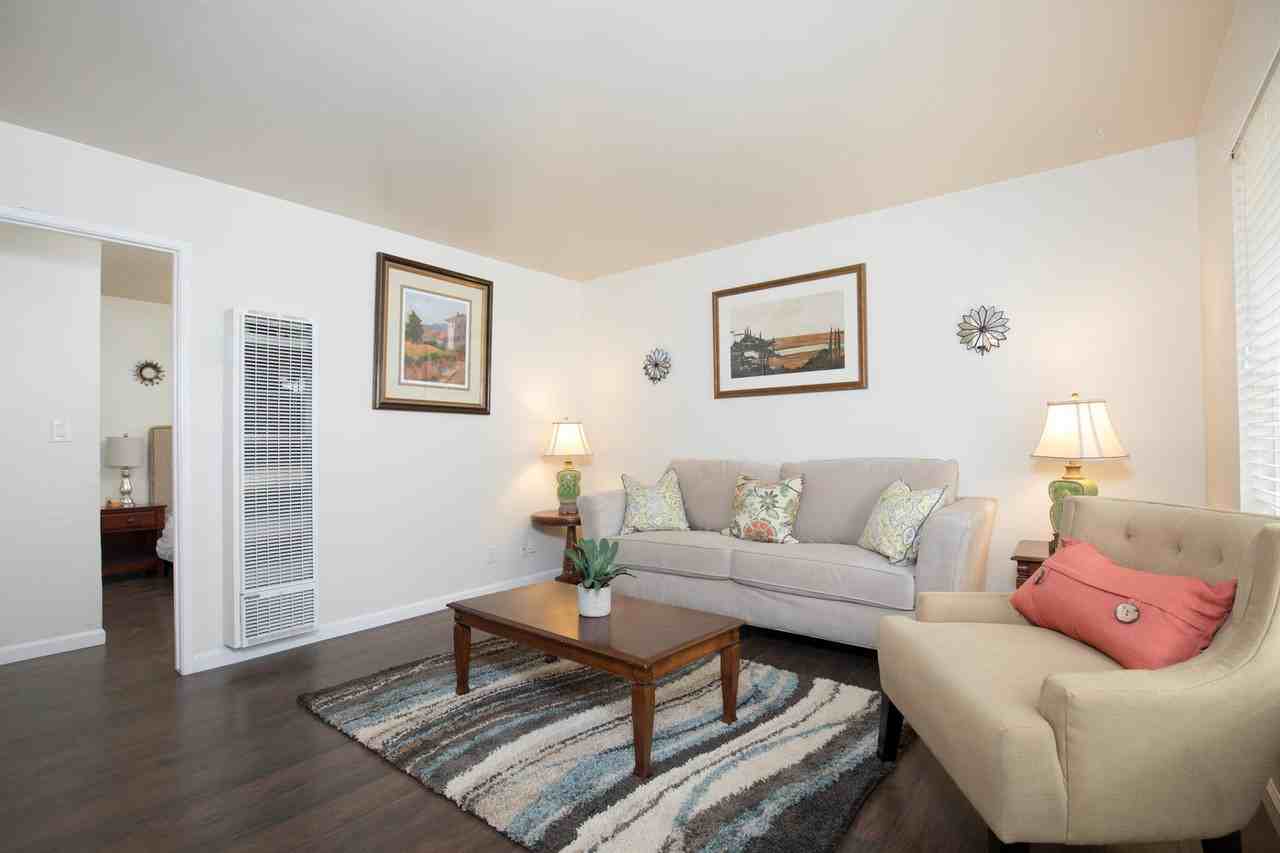 906 Dainty Avenue - Photo 3 of 17