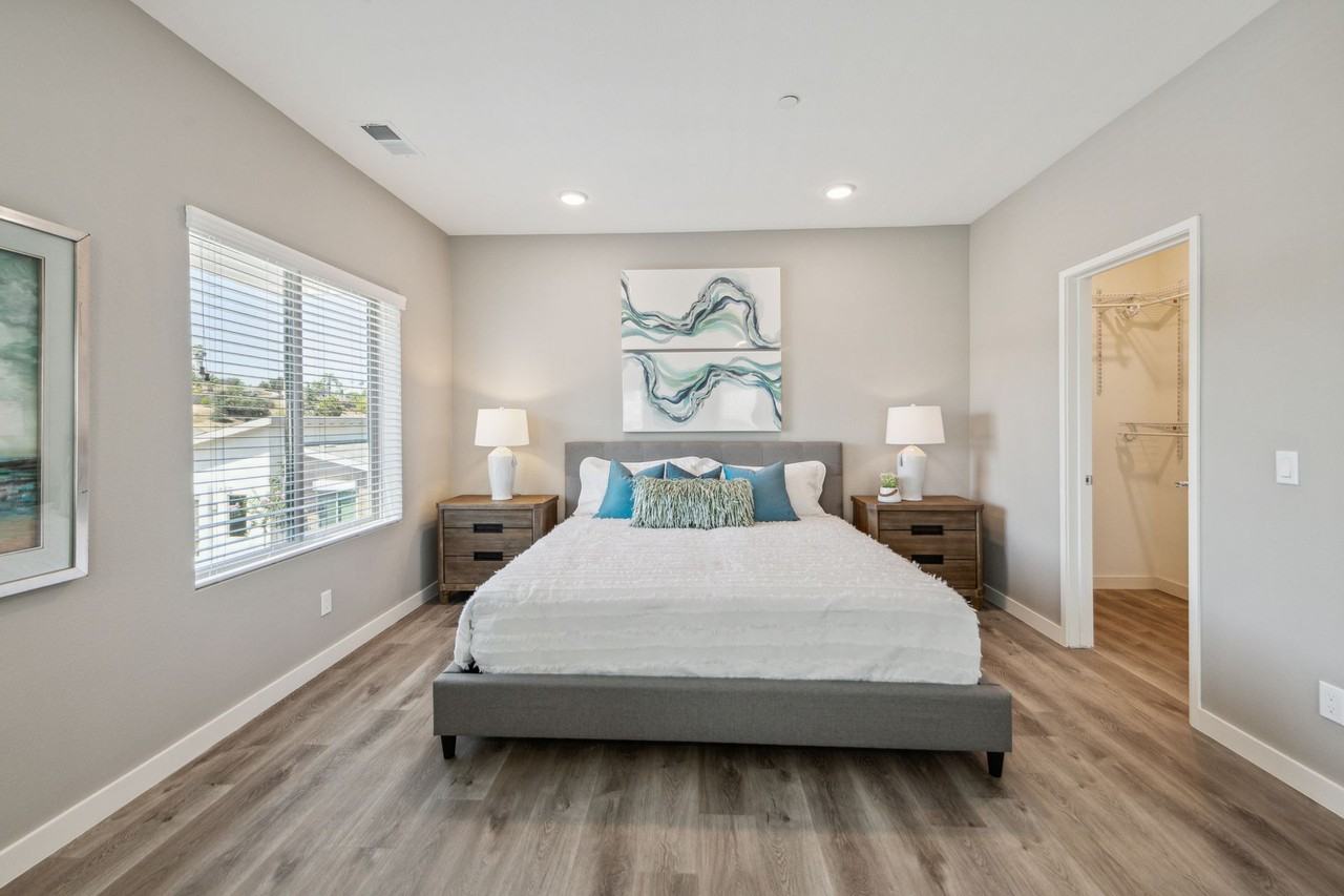 KSB - Santa Fe Townhomes - Photo 5 of 50