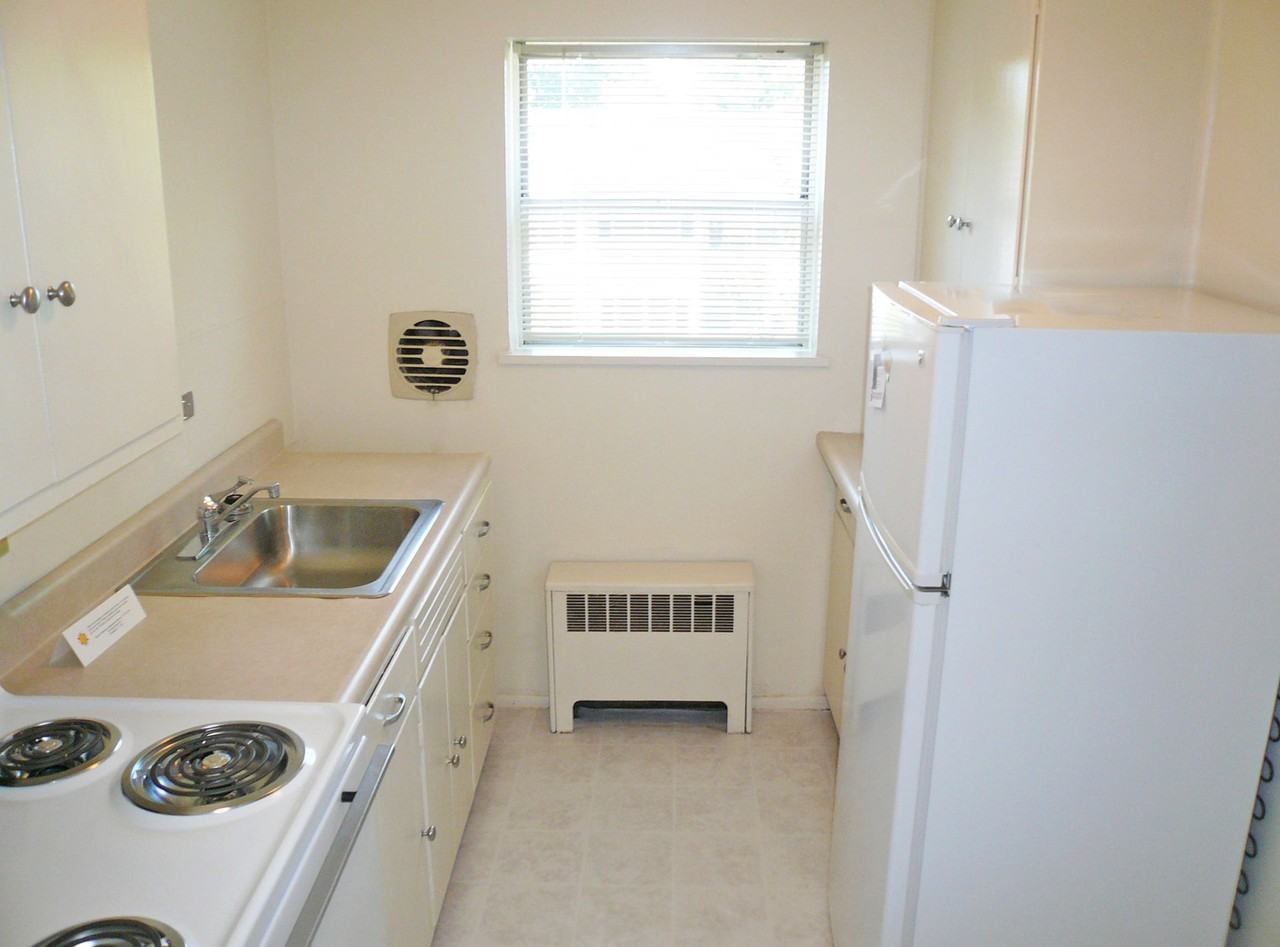 312 Clark by Royse + Brinkmeyer - Photo 3 of 26