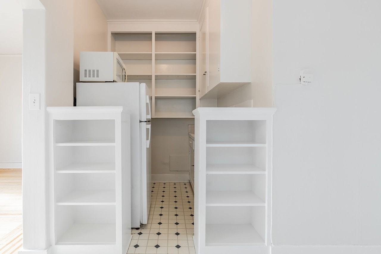 Timeless Elegance! - Photo 5 of 11