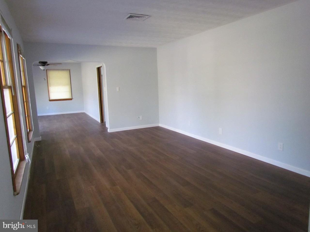 23295 Maypole Rd - Photo 3 of 19