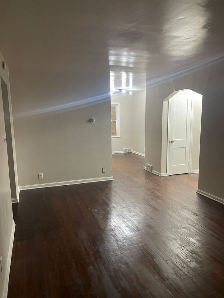 Detroit Luxury Living Apartments - Photo 5 of 50