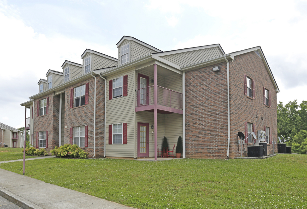 Village at Barkley Landing - Photo 6 of 8