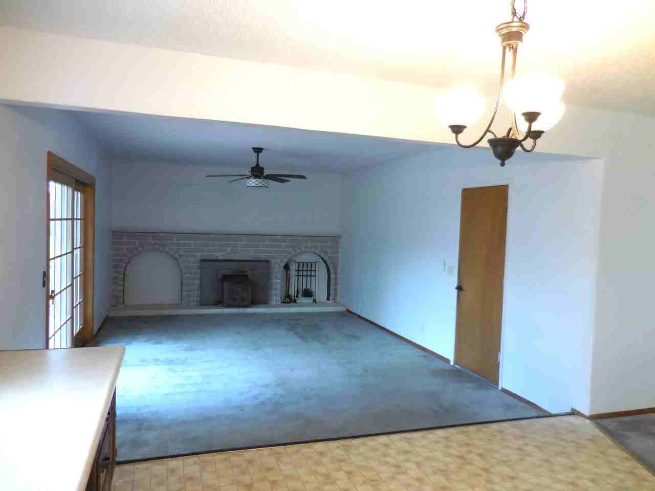 Salling - Photo 2 of 15