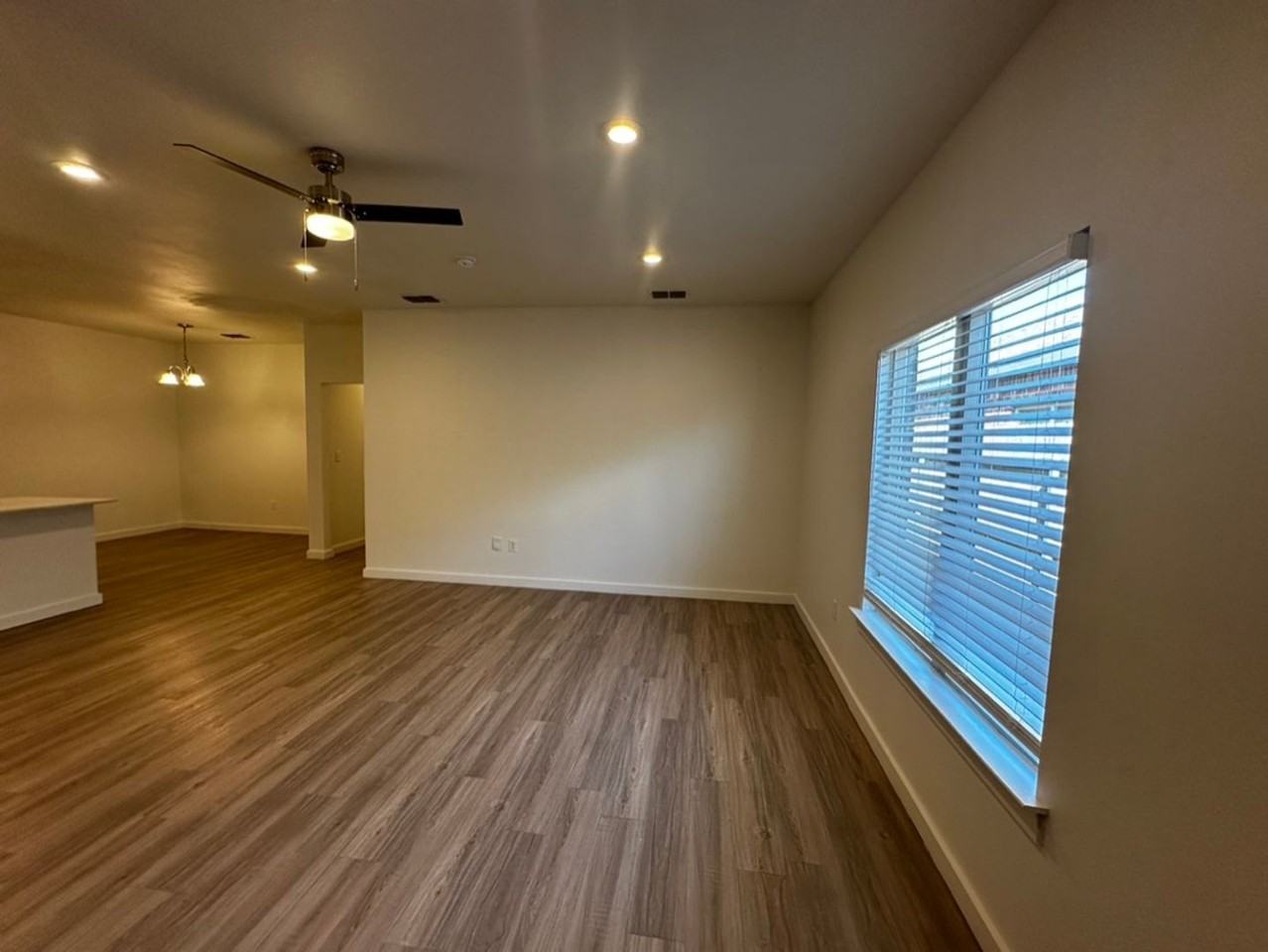 5508 Itasca St - Photo 3 of 23