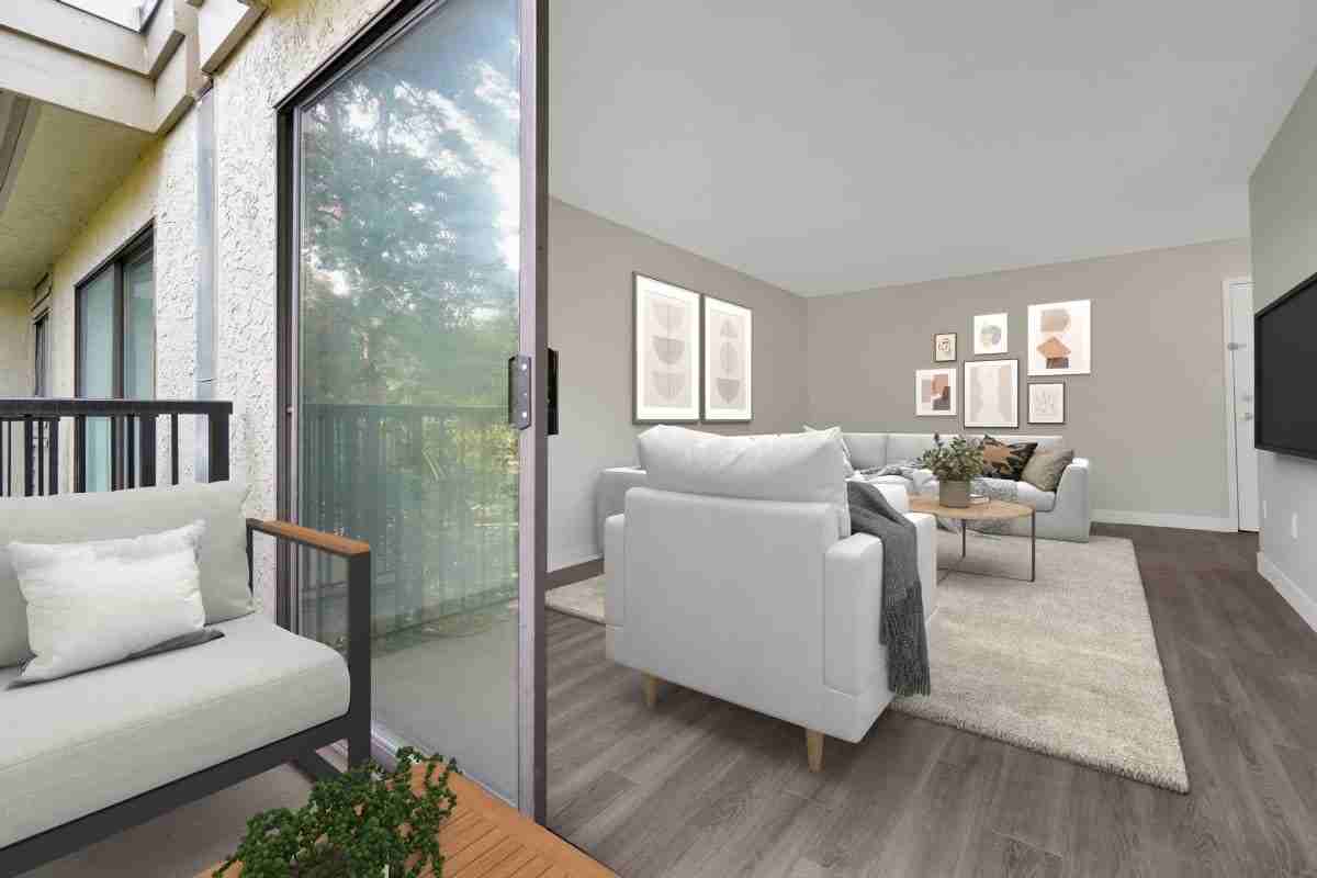 Brighton Apartments - Photo 2 of 15