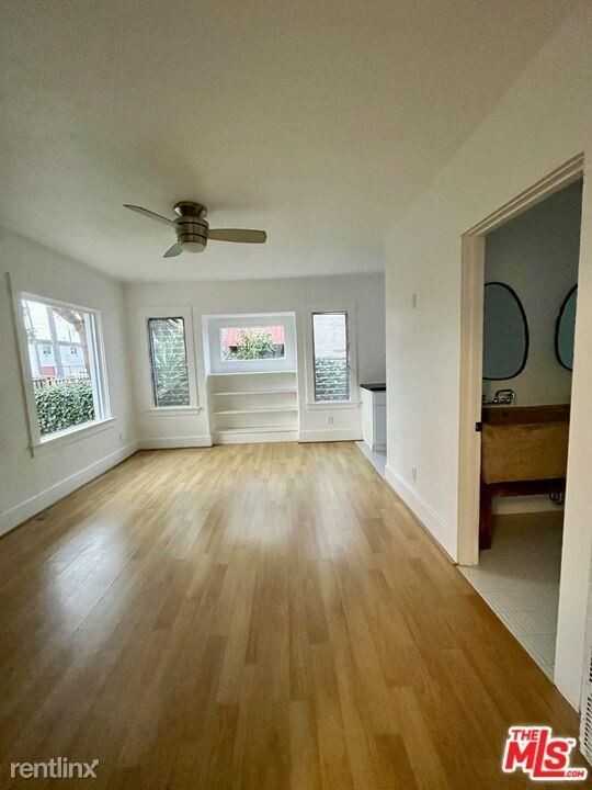 2306 Pisani Pl - Photo 3 of 10