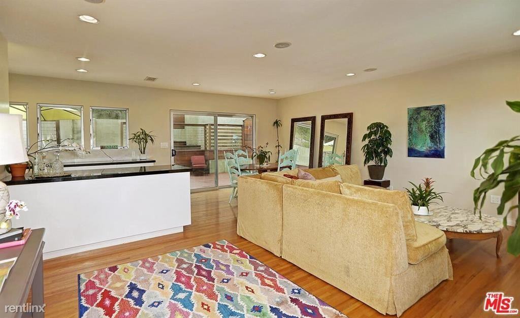 7103 Earldom Ave - Photo 2 of 10