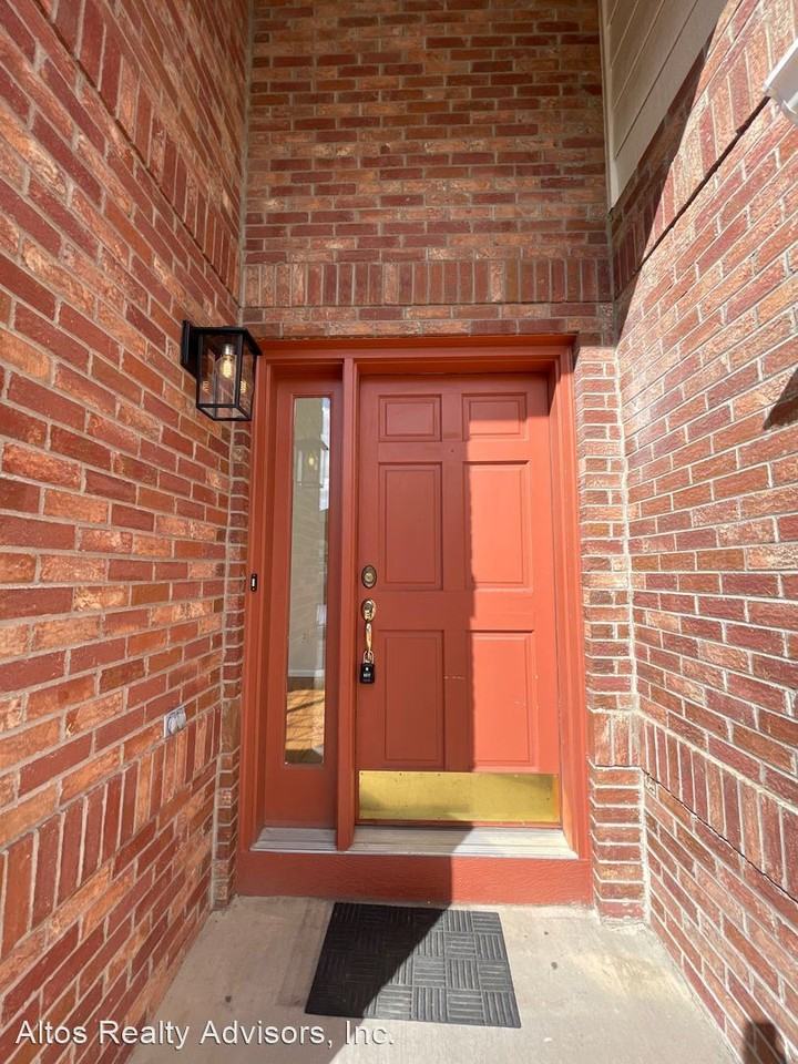 18153 E Dorado Dr - Photo 3 of 42