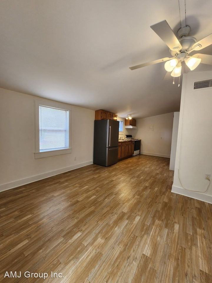 3300 Nw 42nd Ave - Photo 2 of 25