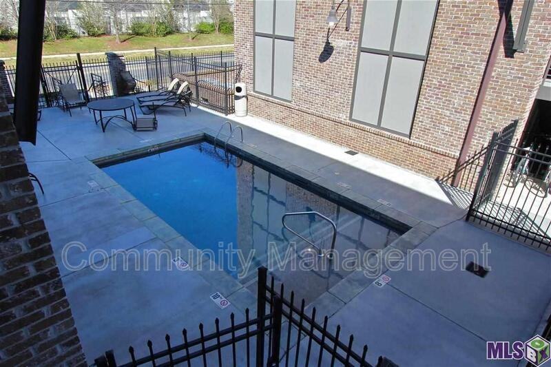 333 E Boyd Dr #22 - Photo 4 of 8