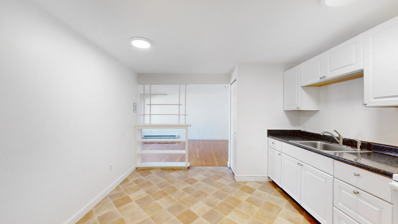 175 W Wyoming Ave #38 - Photo 4 of 20