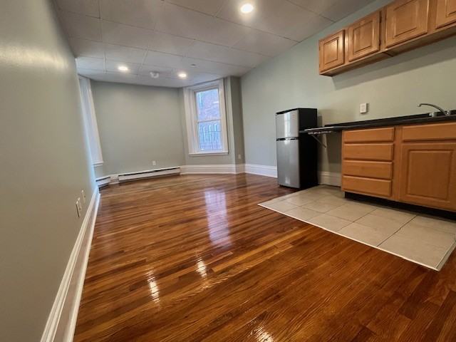 302 Newbury St #9