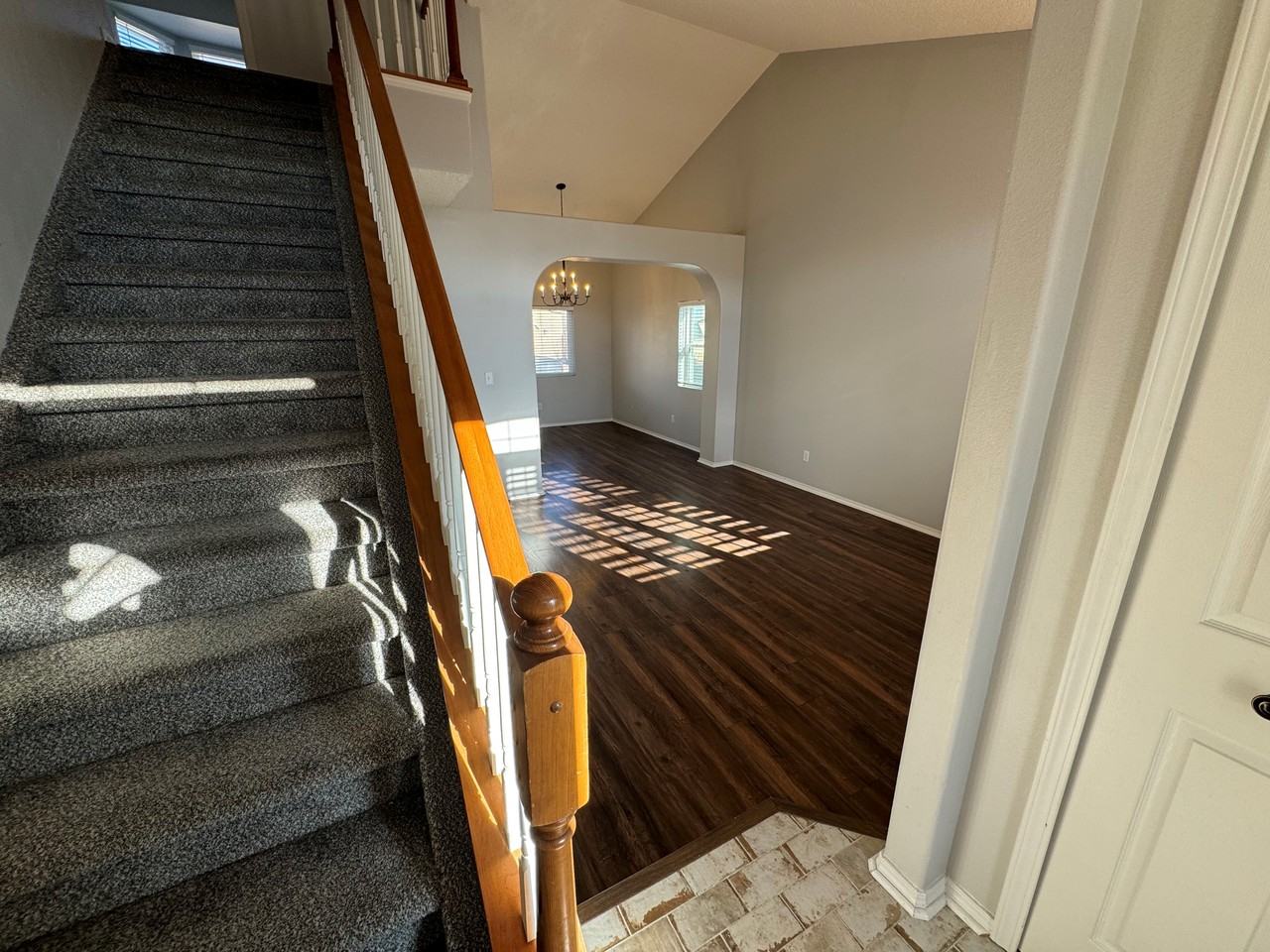 2435 Calistoga Dr - Photo 3 of 14