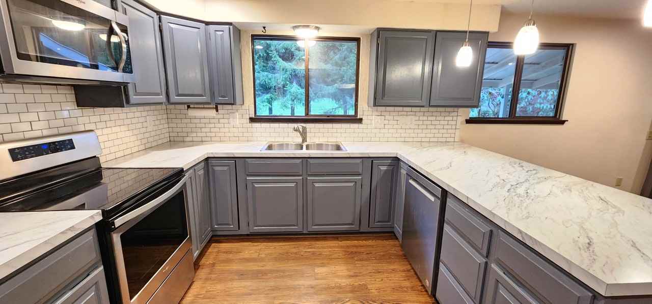 280 E Shamrock Dr - Photo 3 of 23