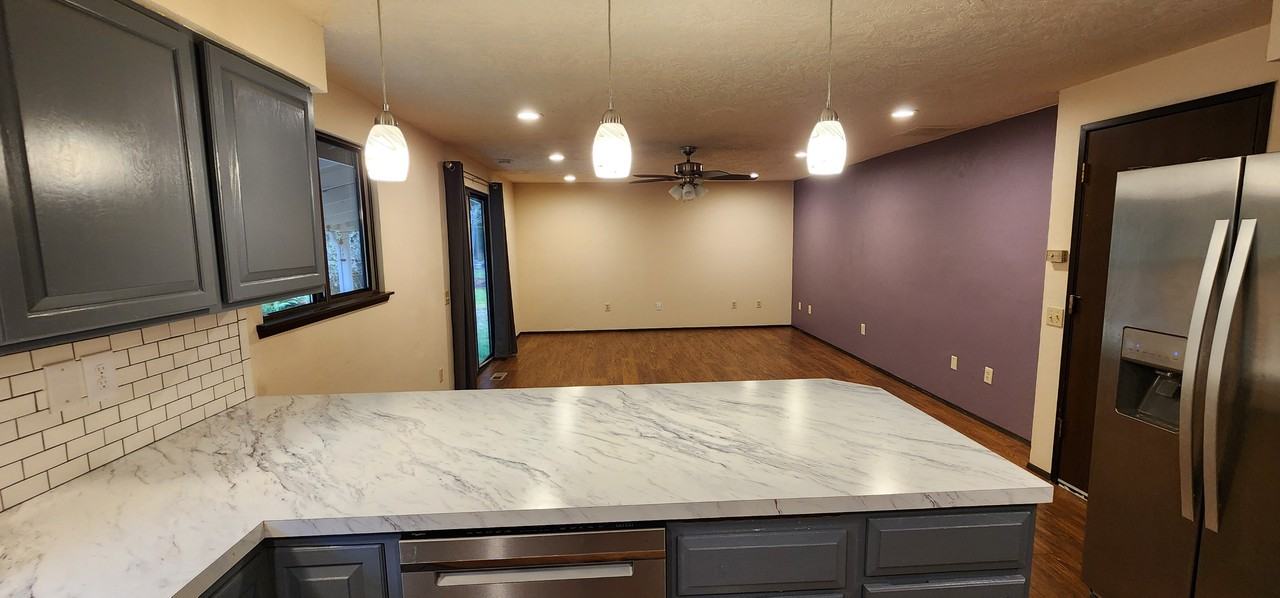 280 E Shamrock Dr - Photo 5 of 23