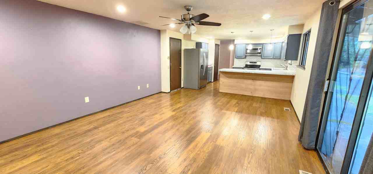 280 E Shamrock Dr - Photo 6 of 23