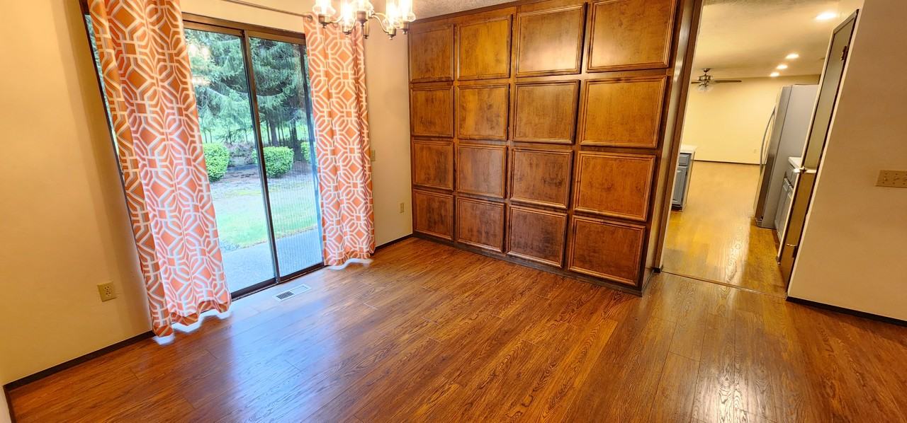280 E Shamrock Dr - Photo 7 of 27