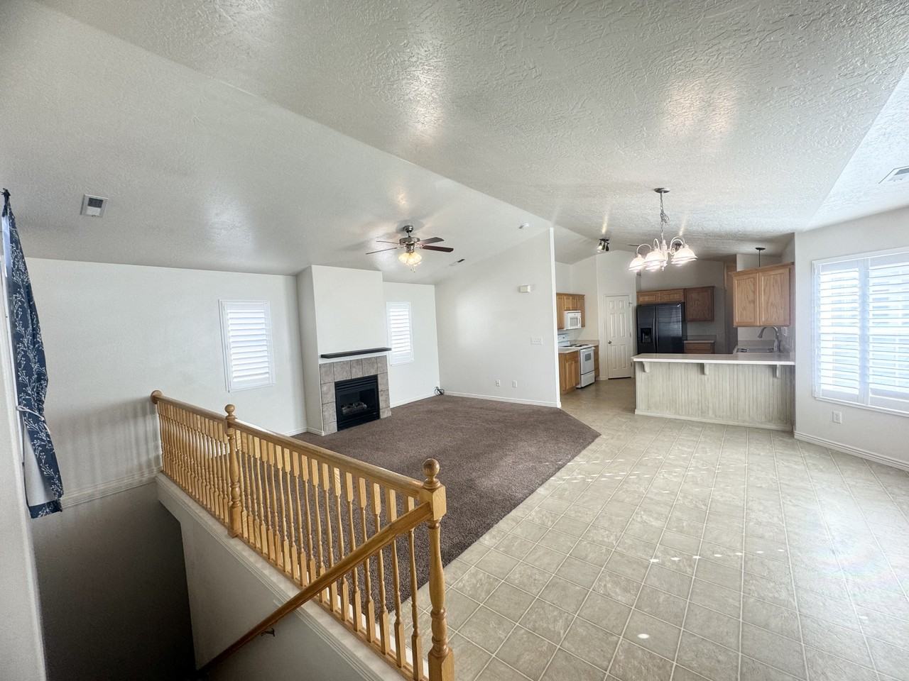 344 N Dover Ln - Photo 2 of 14