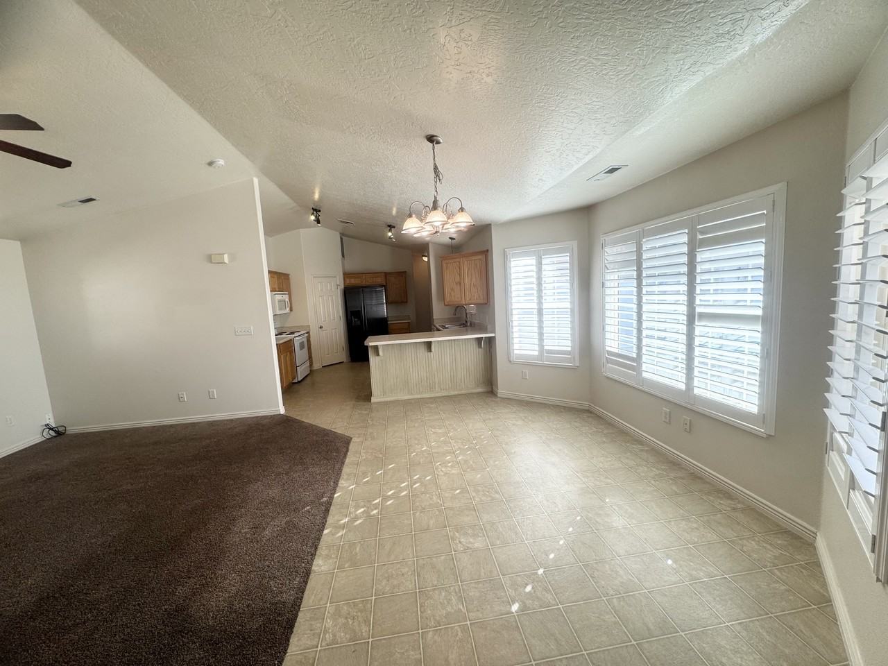 344 N Dover Ln - Photo 4 of 14