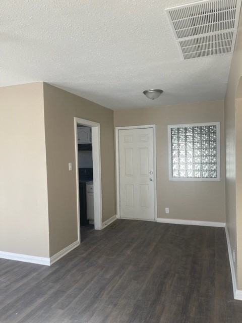 1134 S Lulu Ave - Photo 3 of 22