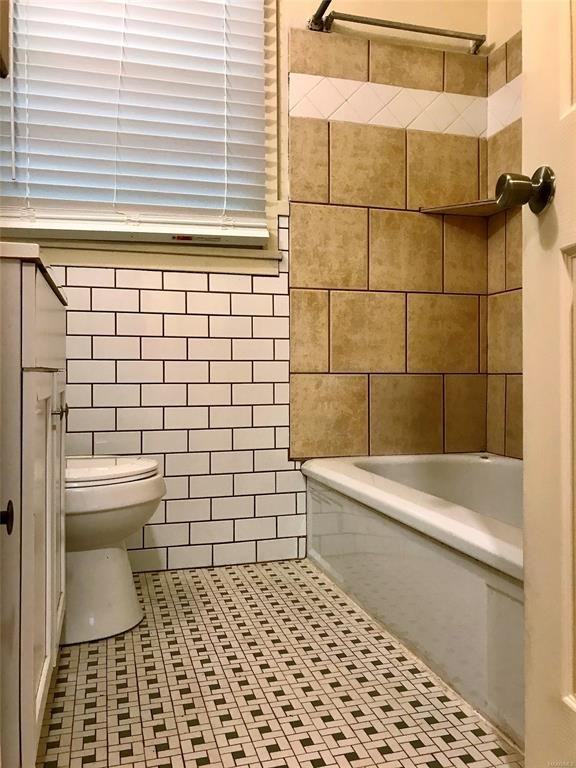 415 Capitol Parkway Ct - Photo 5 of 5