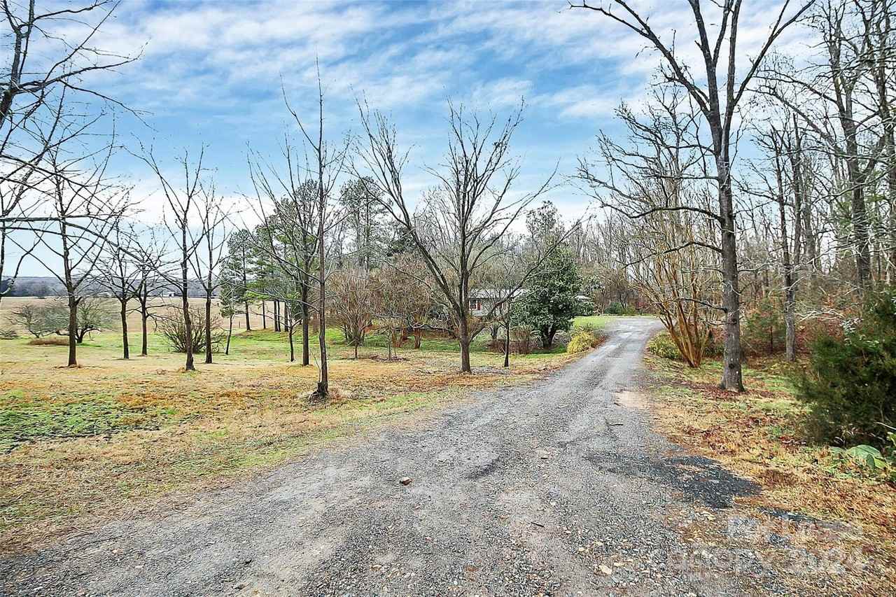 5101 Barrier Rd, Mount Pleasant, NC 28124 3 Bedroom House