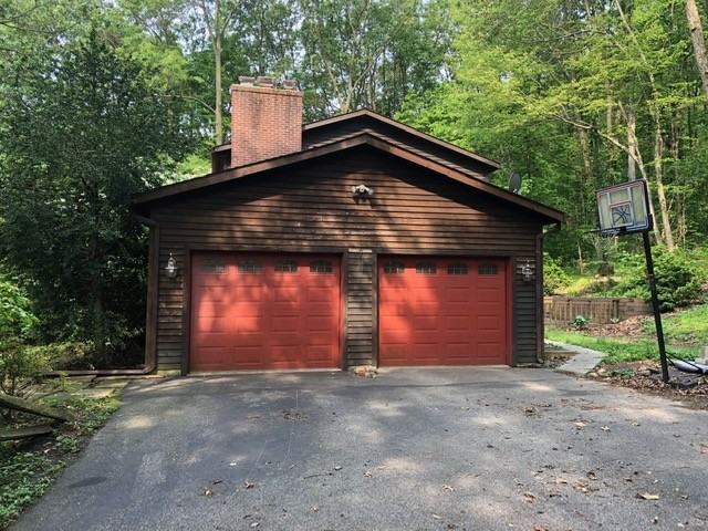 561 Friendship Drive - Photo 3 of 22