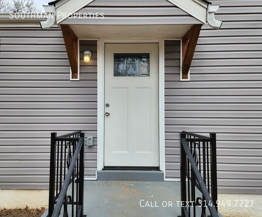 7939 Madison Dr - Photo 2 of 12