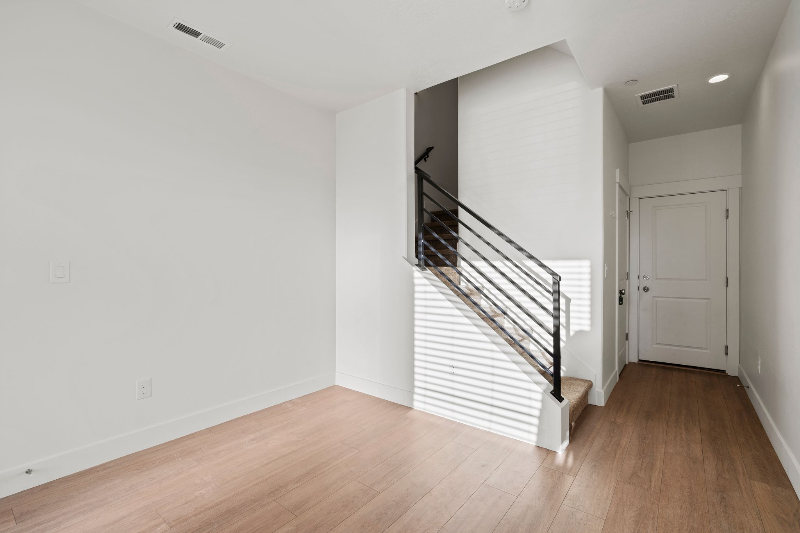 11237 S Freestone Rd - Photo 3 of 22