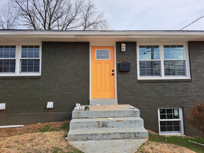 203 Pepper Mill Dr - Photo 2 of 38