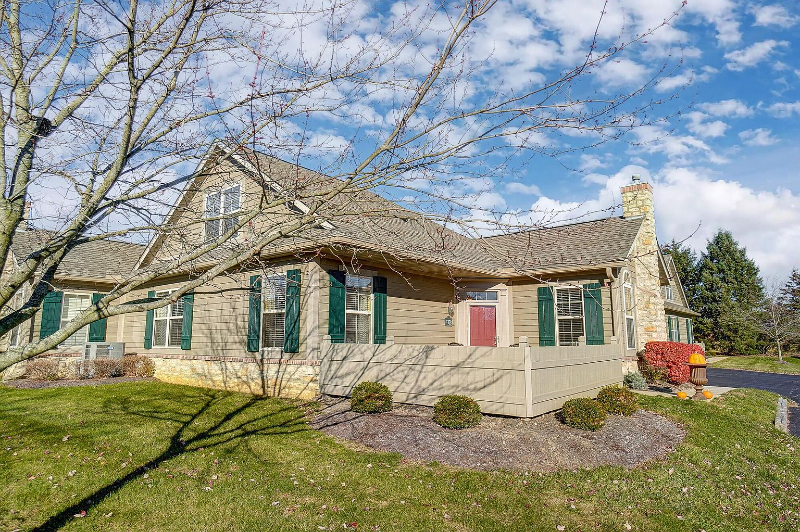 3378 Timberside Dr - Photo 3 of 45