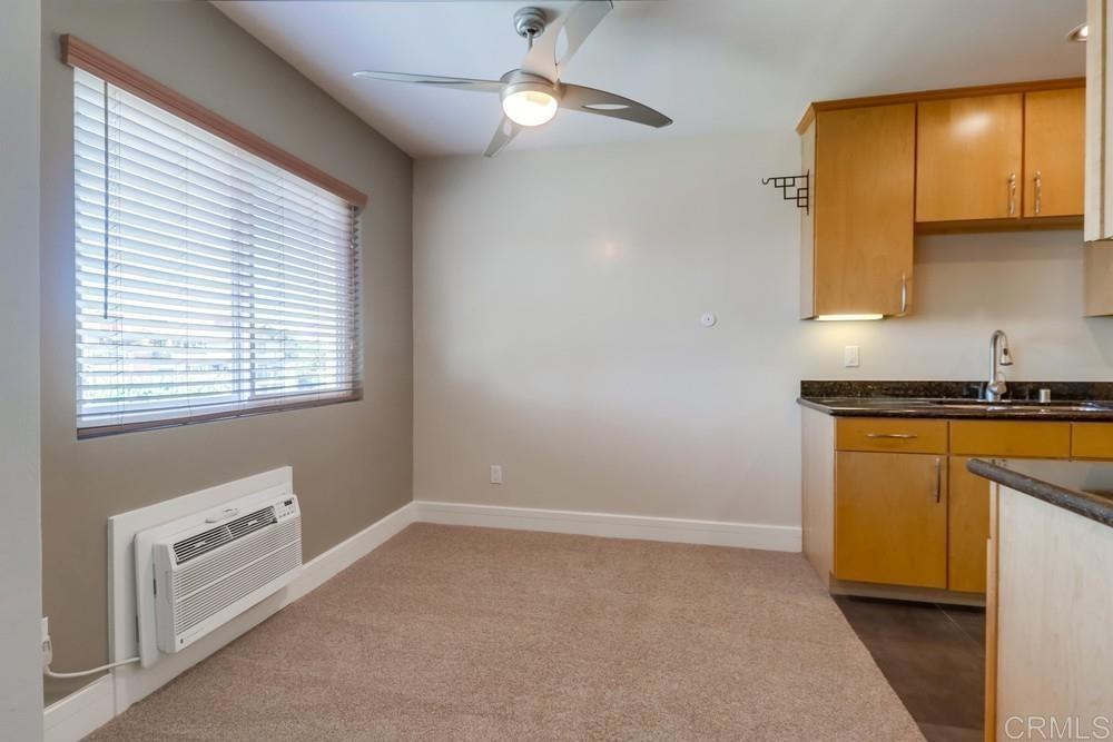 836 Pennsylvania Ave #1 - Photo 4 of 23