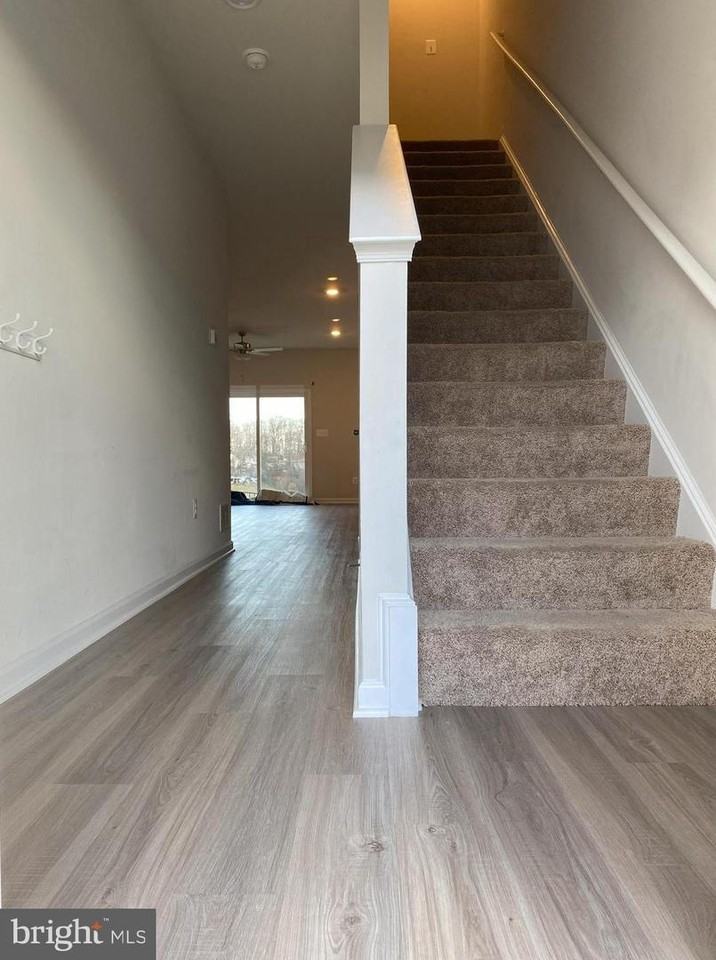 94 Paddington St #1 - Photo 2 of 29