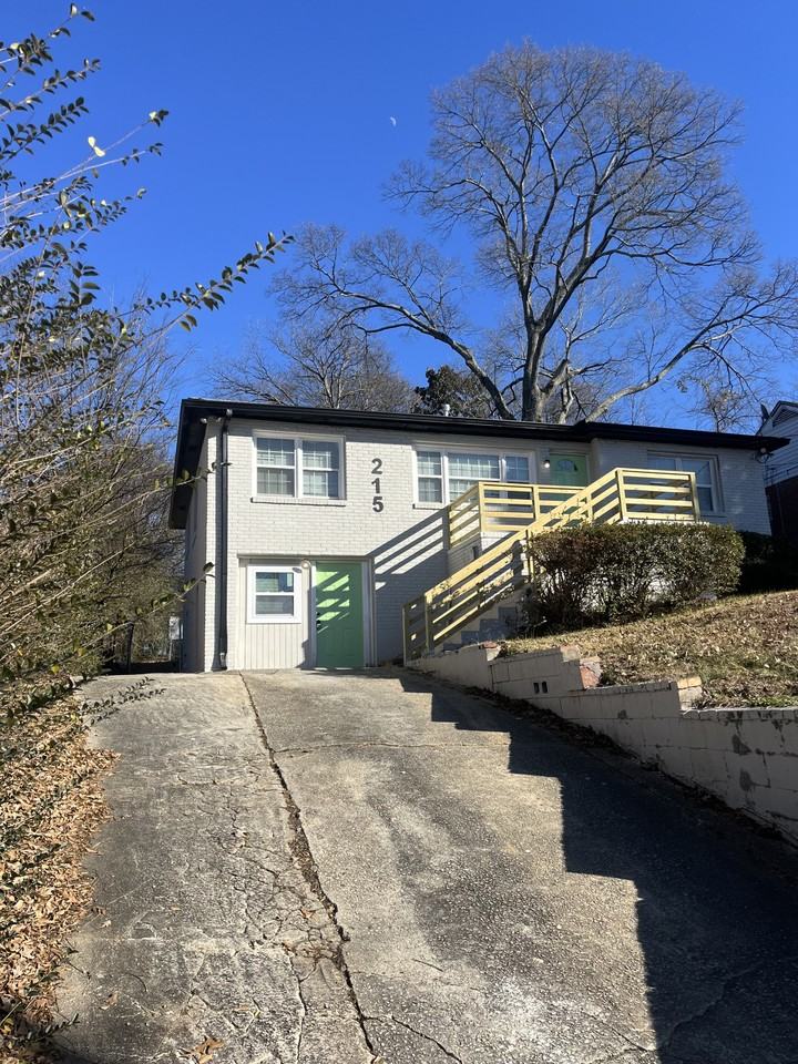 215 Griffin Street Northwest #SRO