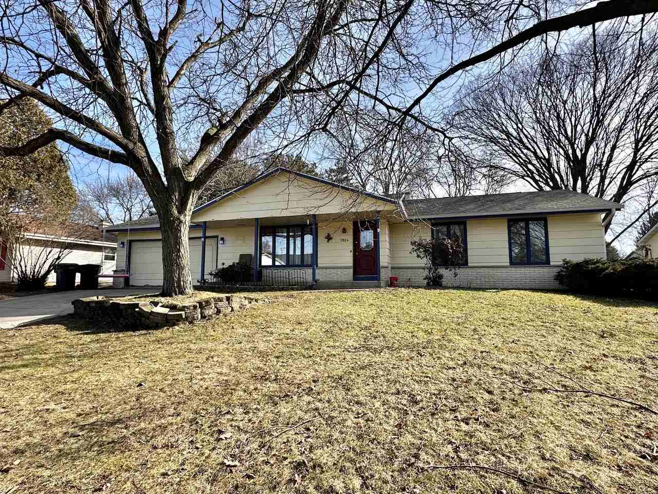 3824 Skyview Dr, Janesville, WI 53546 - 3 bedroom House Rental - Zumper ...