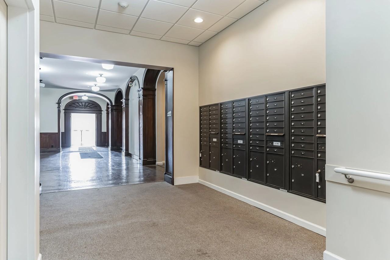 13 State Street Apartments - Photo 4 of 12