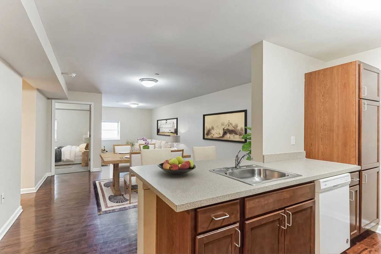 13 State Street Apartments - Photo 5 of 12