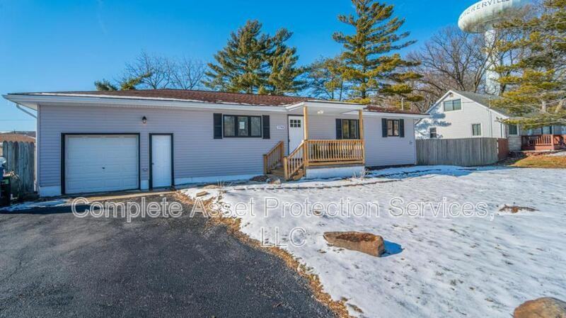 1748 Anna St - Photo 2 of 16